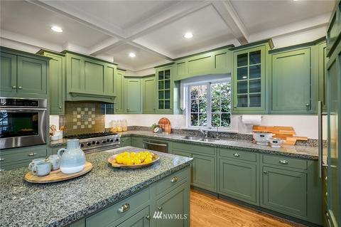 1010 36th Ave E, Seattle, WA 98112 photo 9