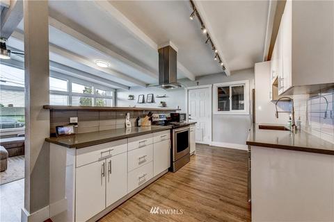 2419 8th St, Everett, WA 98201 photo 9
