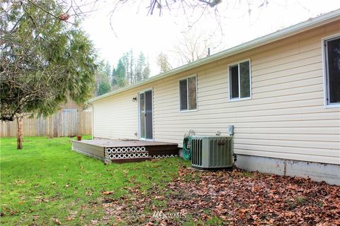 203 SW Bolo Ln, Winlock, WA 98596 photo 2