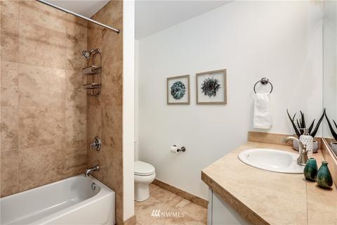 1621 E Spring St #2A, Seattle, WA 98122 photo 16
