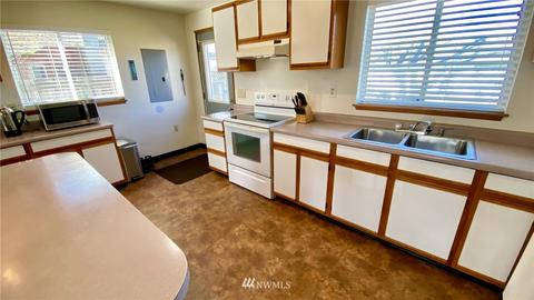 407 Calistoga St W, Orting, WA 98360 photo 14