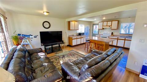 407 Calistoga St W, Orting, WA 98360 photo 7