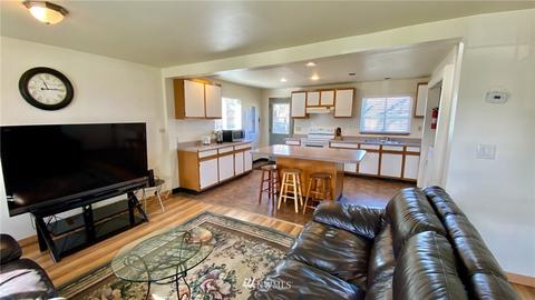 407 Calistoga St W, Orting, WA 98360 photo 8
