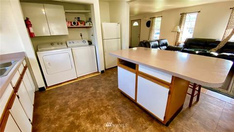 407 Calistoga St W, Orting, WA 98360 photo 13