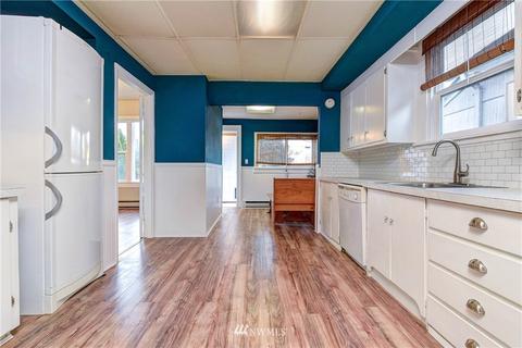 2323 Rockefeller Ave, Everett, WA 98201 photo 3