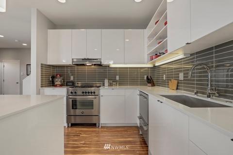 1054 24th Ave E, Seattle, WA 98112 photo 5