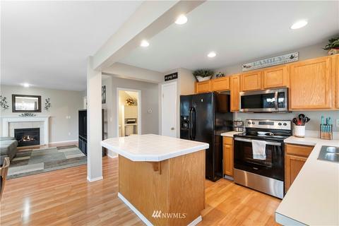 8411 203rd Street Ct E, Spanaway, WA 98387 photo 12