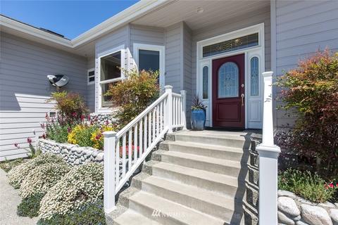 93 E Seashore Ln, Sequim, WA 98382 photo 2