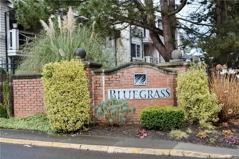 12404 E Gibson Rd #D104, Everett, WA 98204 photo 2