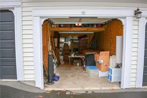 12404 E Gibson Rd #D104, Everett, WA 98204 photo 17