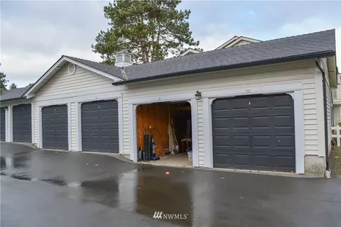 12404 E Gibson Rd #D104, Everett, WA 98204 photo 16