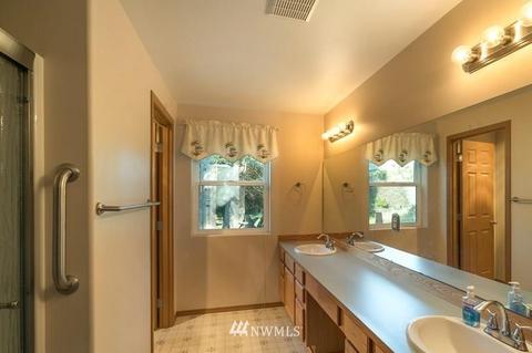 284 Dungeness Mdws, Sequim, WA 98382 photo 24