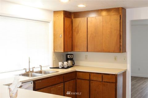 324 Corrin Ave SE, Orting, WA 98360 photo 3