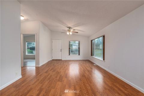 22215 128th St E, Sumner, WA 98391 photo 4