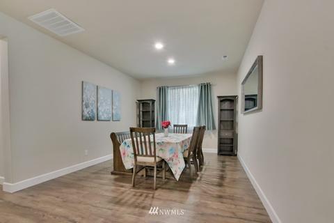 18521 20th Avenue Ct E, Spanaway, WA 98387 photo 12