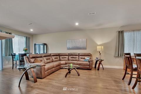 18521 20th Avenue Ct E, Spanaway, WA 98387 photo 10