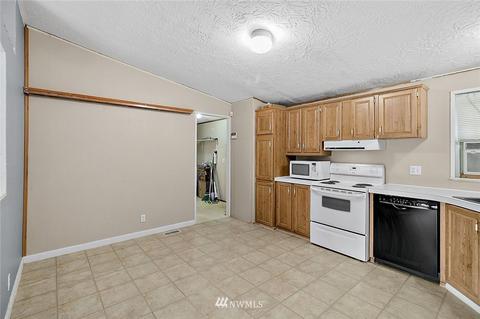71 E Sea Breeze Dr, Grapeview, WA 98546 photo 8