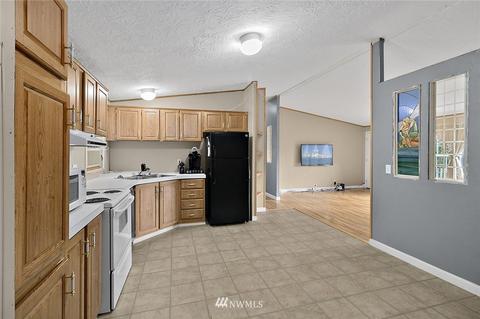 71 E Sea Breeze Dr, Grapeview, WA 98546 photo 6