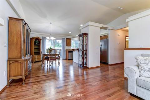 9906 25th Dr SE, Everett, WA 98208 photo 8