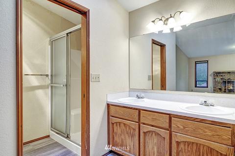 8017 24th Dr SE, Everett, WA 98203 photo 16