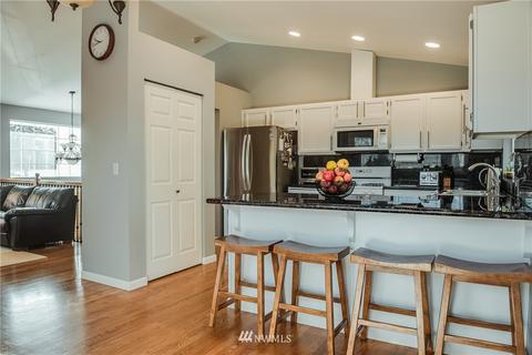 2427 96 Pl SE, Everett, WA 98208 photo 3