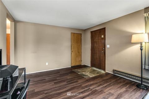 307 Skyline Dr, Everett, WA 98201 photo 4