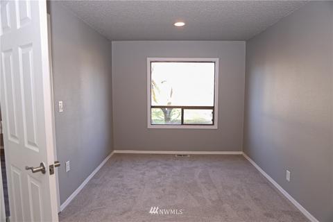 1522 Everett St, Sumner, WA 98390 photo 21