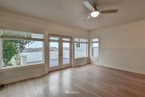 2012 Grand Ave, Everett, WA 98201 photo 4