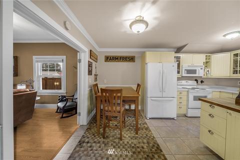 1506 Davis Ave, Enumclaw, WA 98022 photo 5