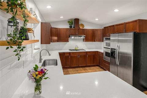 20507 W Richmond Rd, Bothell, WA 98021 photo 6