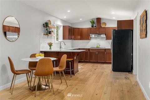 20507 W Richmond Rd, Bothell, WA 98021 photo 4