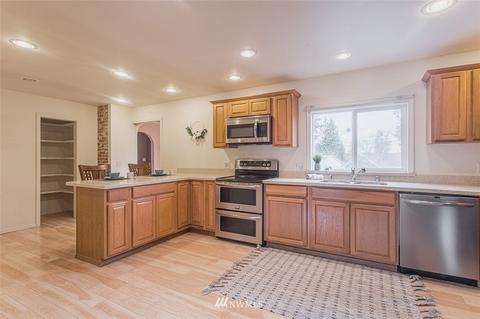 6710 Olympic Dr, Everett, WA 98203 photo 13