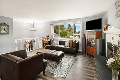 19307 Stafford Ln, Bothell, WA 98012 photo 4