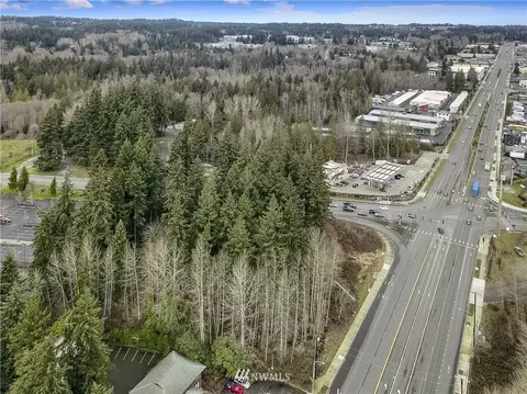 955 S 356th St, Federal Way, WA 98003