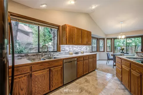 1407 243rd Pl SE, Bothell, WA 98021 photo 8