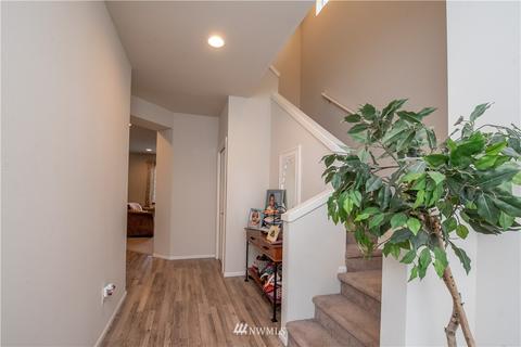 1013 Ofarrell Ln NW, Orting, WA 98360 photo 5