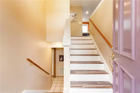 10801 38th Dr SE, Everett, WA 98208 photo 3