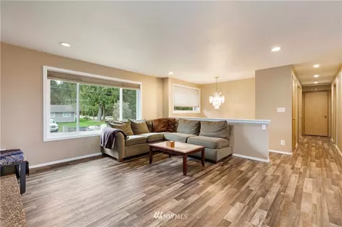 10801 38th Dr SE, Everett, WA 98208 photo 5