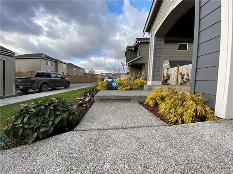 1012 Antonie Ln NW, Orting, WA 98360 photo 3