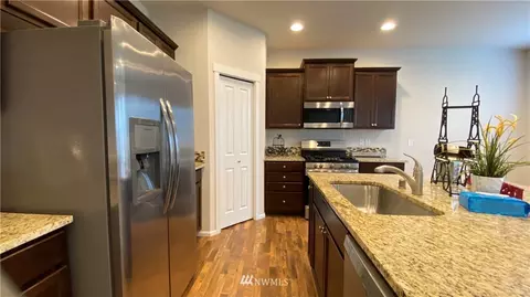 1012 Antonie Ln NW, Orting, WA 98360 photo 8