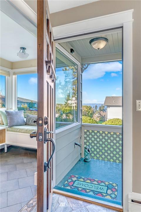 5010 Ocean Ave, Everett, WA 98203 photo 2