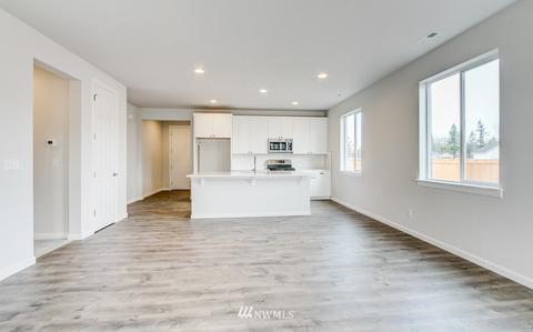 204 Hogan Dr, Enumclaw, WA 98022 photo 8