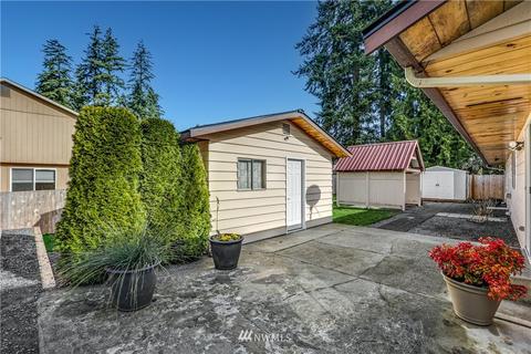 8110 Upper Ridge Rd, Everett, WA 98203 photo 3