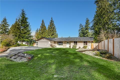 8110 Upper Ridge Rd, Everett, WA 98203 photo 1