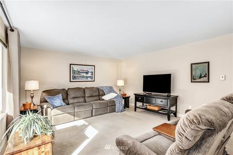 8110 Upper Ridge Rd, Everett, WA 98203 photo 12