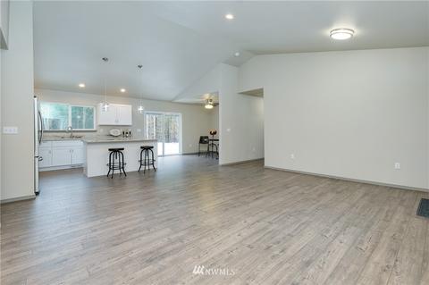 360 E Mclane Cove Dr, Grapeview, WA 98546 photo 5