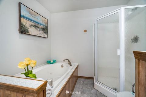 904 E Walnut St, Kent, WA 98030 photo 23