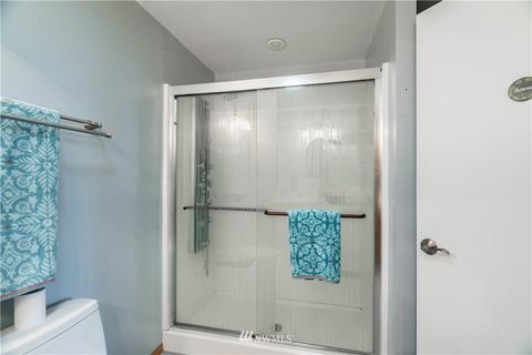 904 E Walnut St, Kent, WA 98030 photo 17
