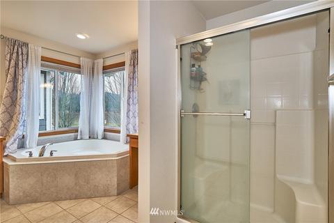 1011 Eagle Ave SW, Orting, WA 98360 photo 17