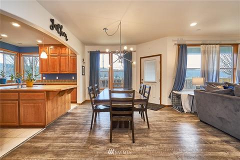 1011 Eagle Ave SW, Orting, WA 98360 photo 4